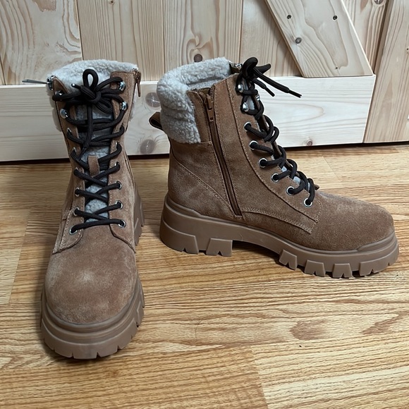 Marc Fisher Aboli Brown Suede Faux Fur Combat Ankle Boots Women’s Size 9.5 - Picture 4 of 16